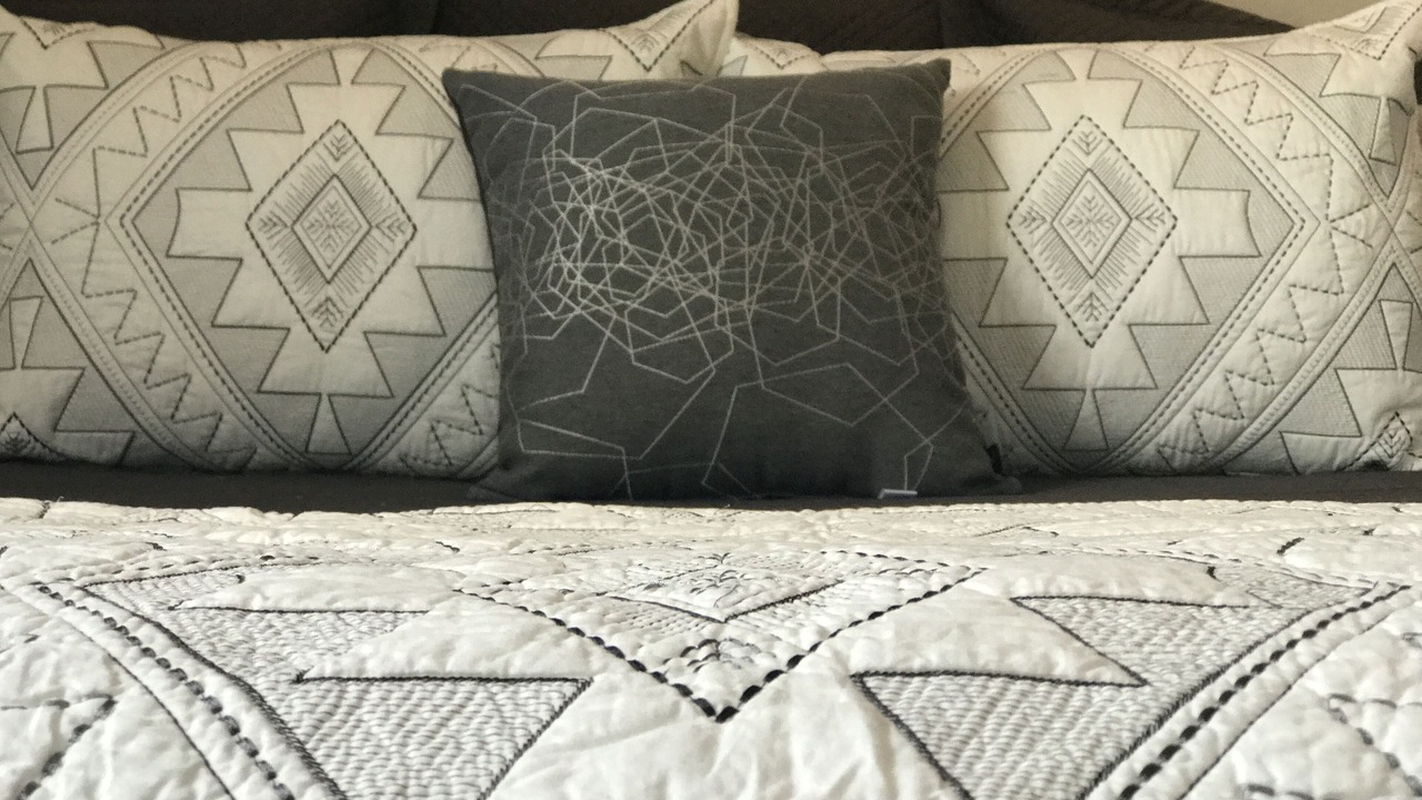 Photo of Bedroom in Mid-Wilshire
