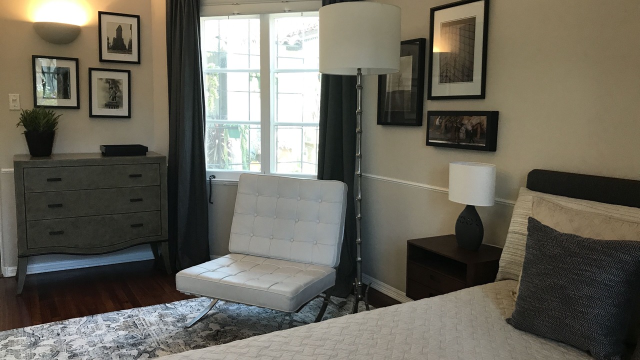 Photo of Bedroom in Mid-Wilshire