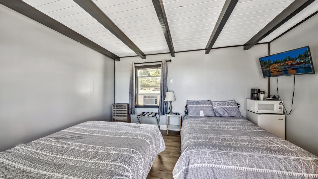 Photo of Bedroom in Walker