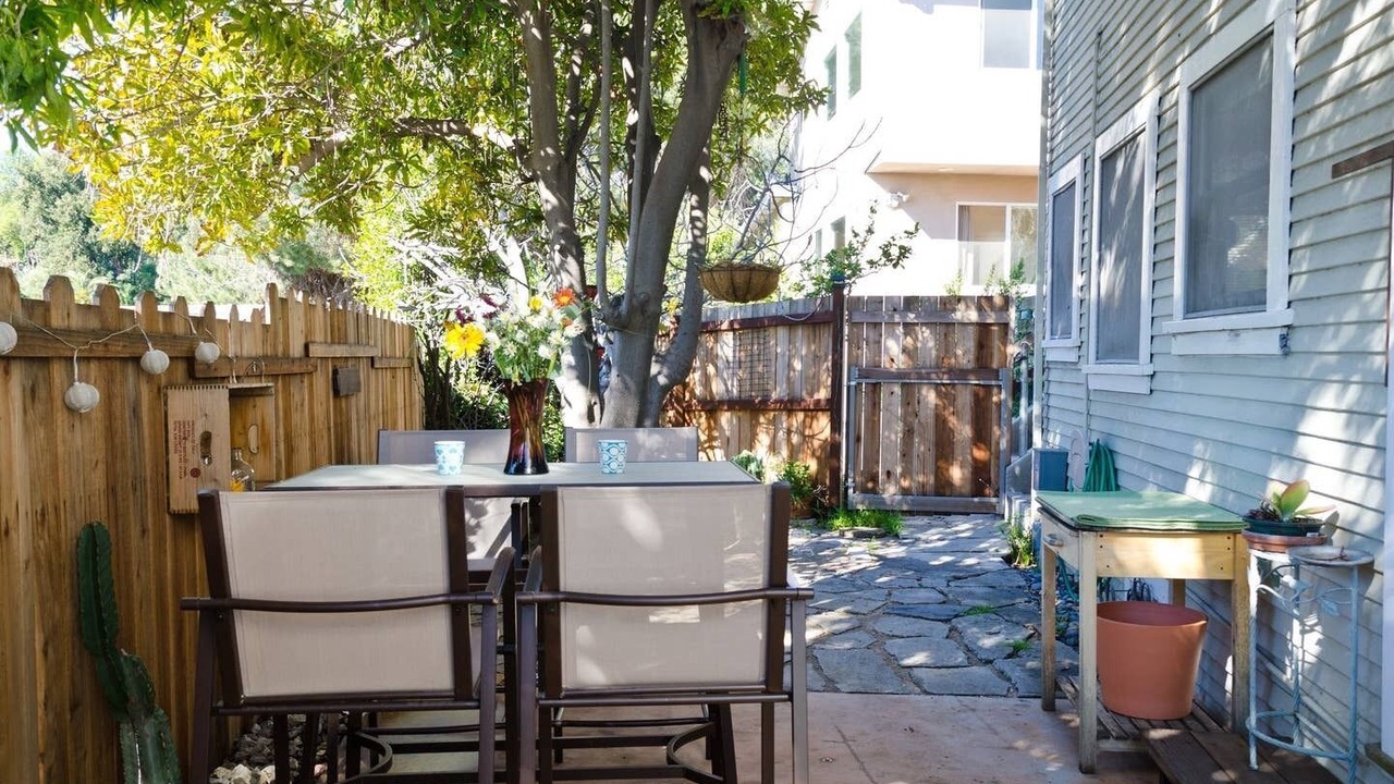 Photo of Outdoor in Elysian Heights