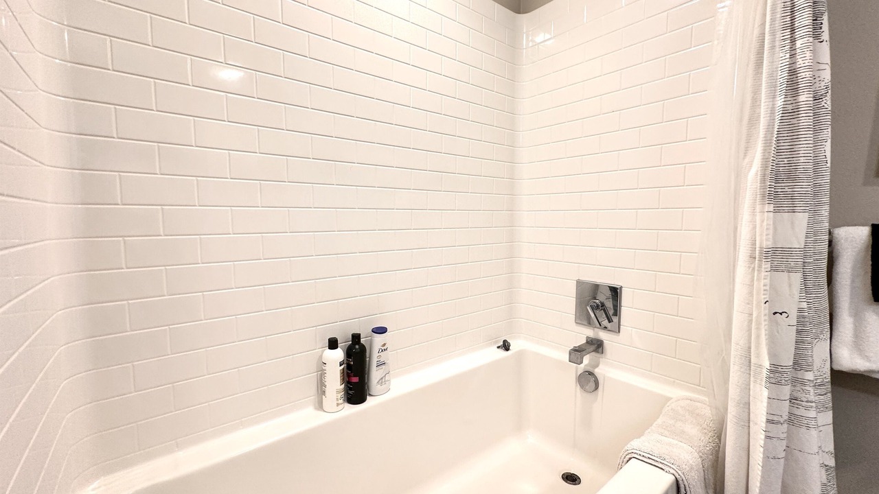 Photo of Bathroom in Orange