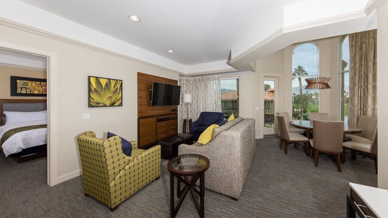 Photo of Livingroom in Palm Desert