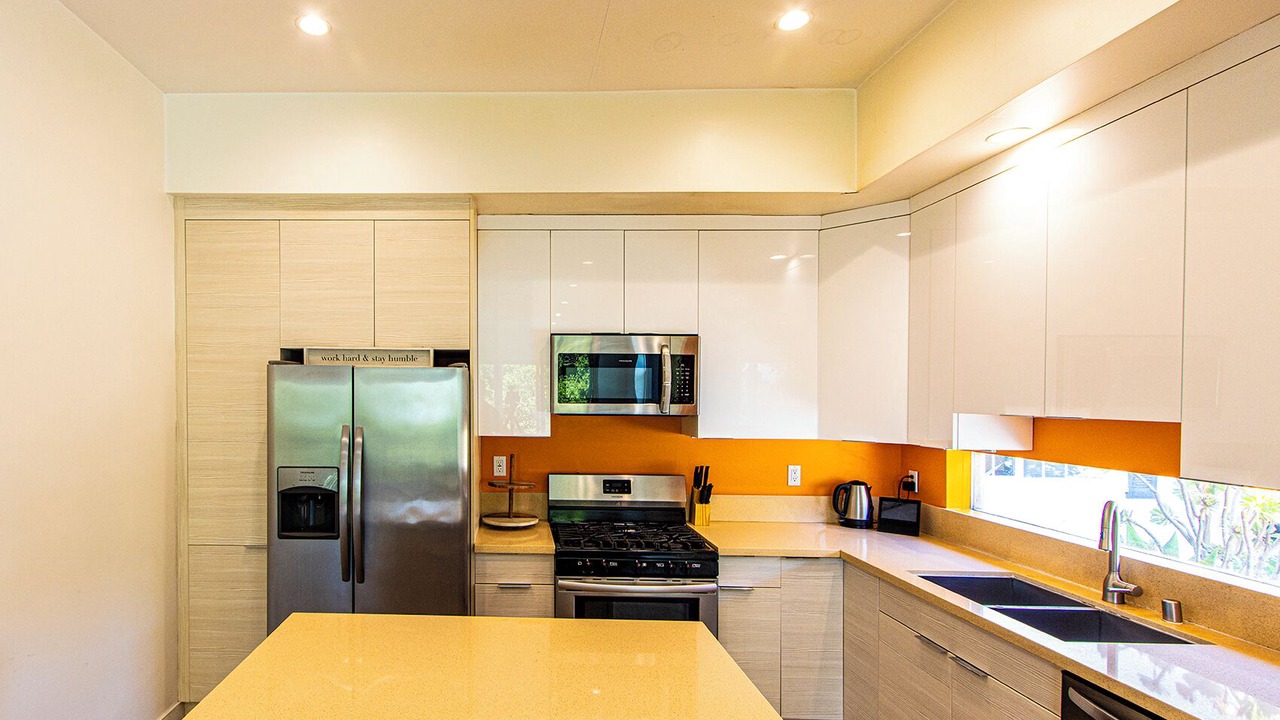 Photo of Kitchen in Canoga Park