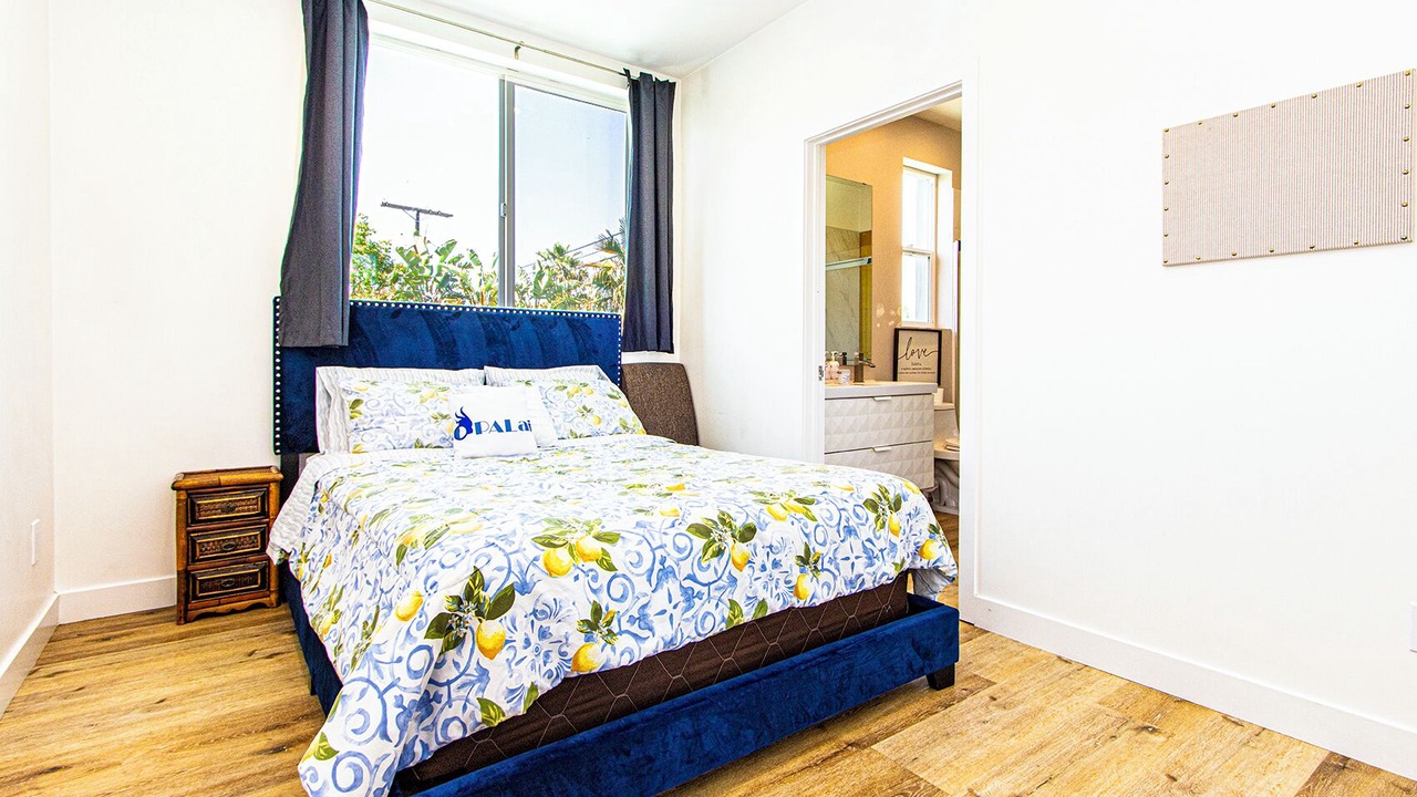 Photo of Bedroom in Canoga Park