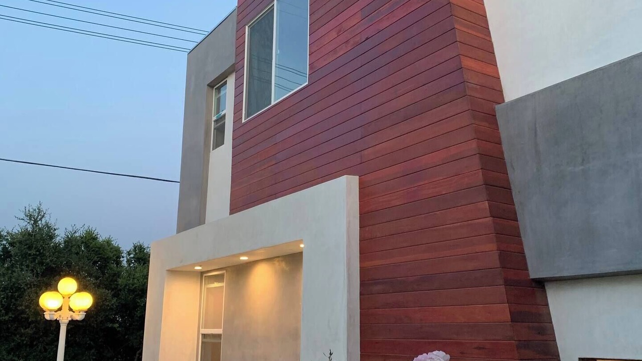 Photo of Outdoor in Canoga Park