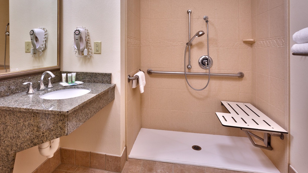 Photo of Bathroom in Palmdale