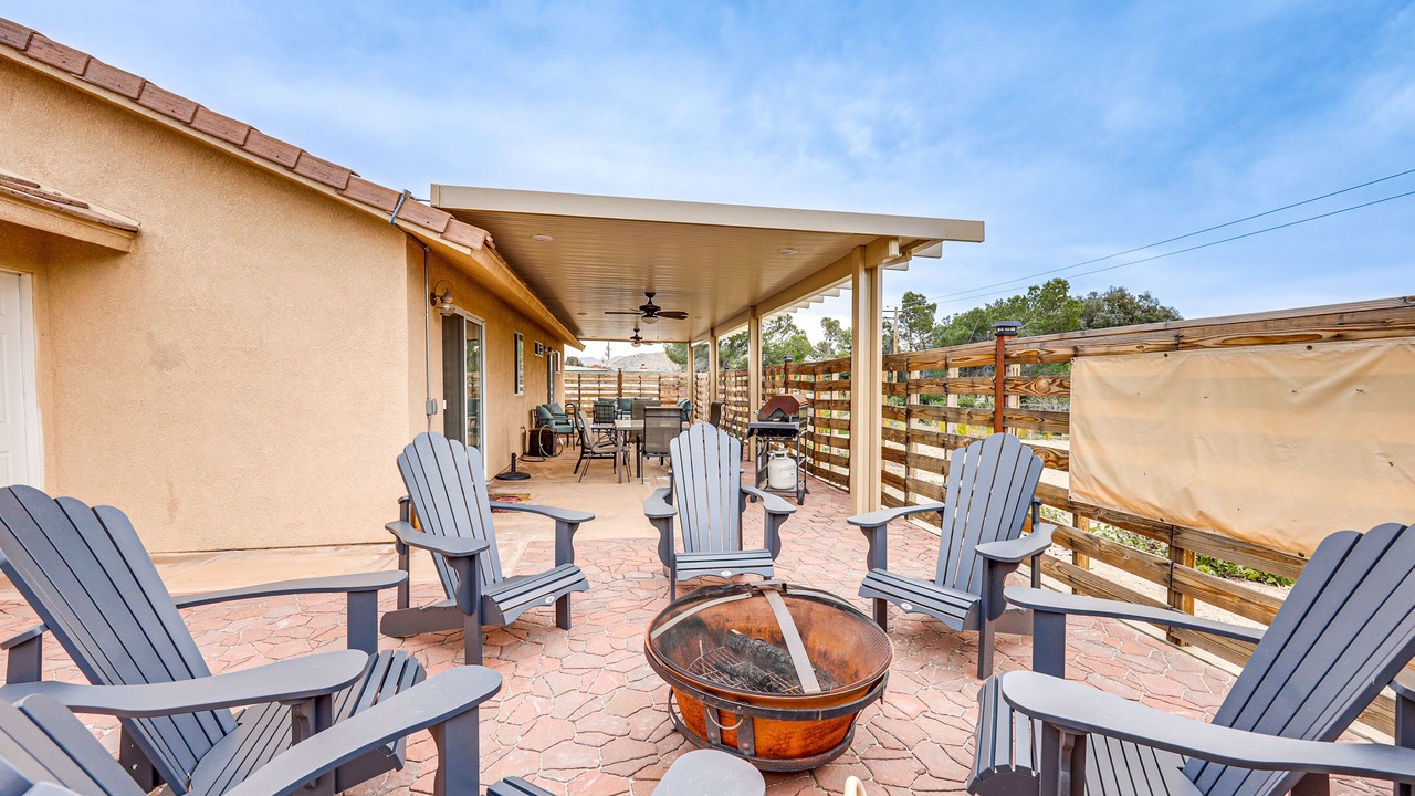 Photo of Patio Balcony in Morongo Valley