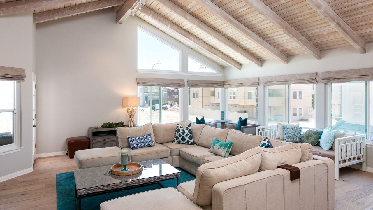 Photo of Livingroom in Oxnard Shores