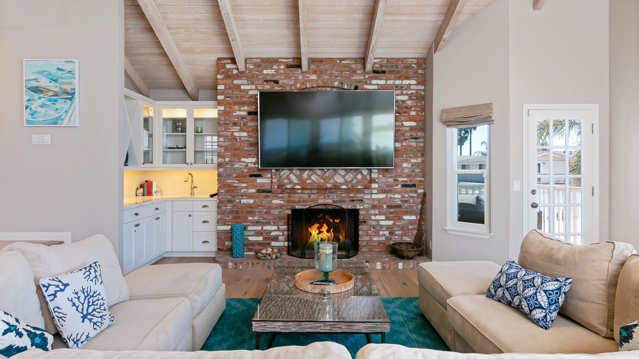 Photo of Livingroom in Oxnard Shores