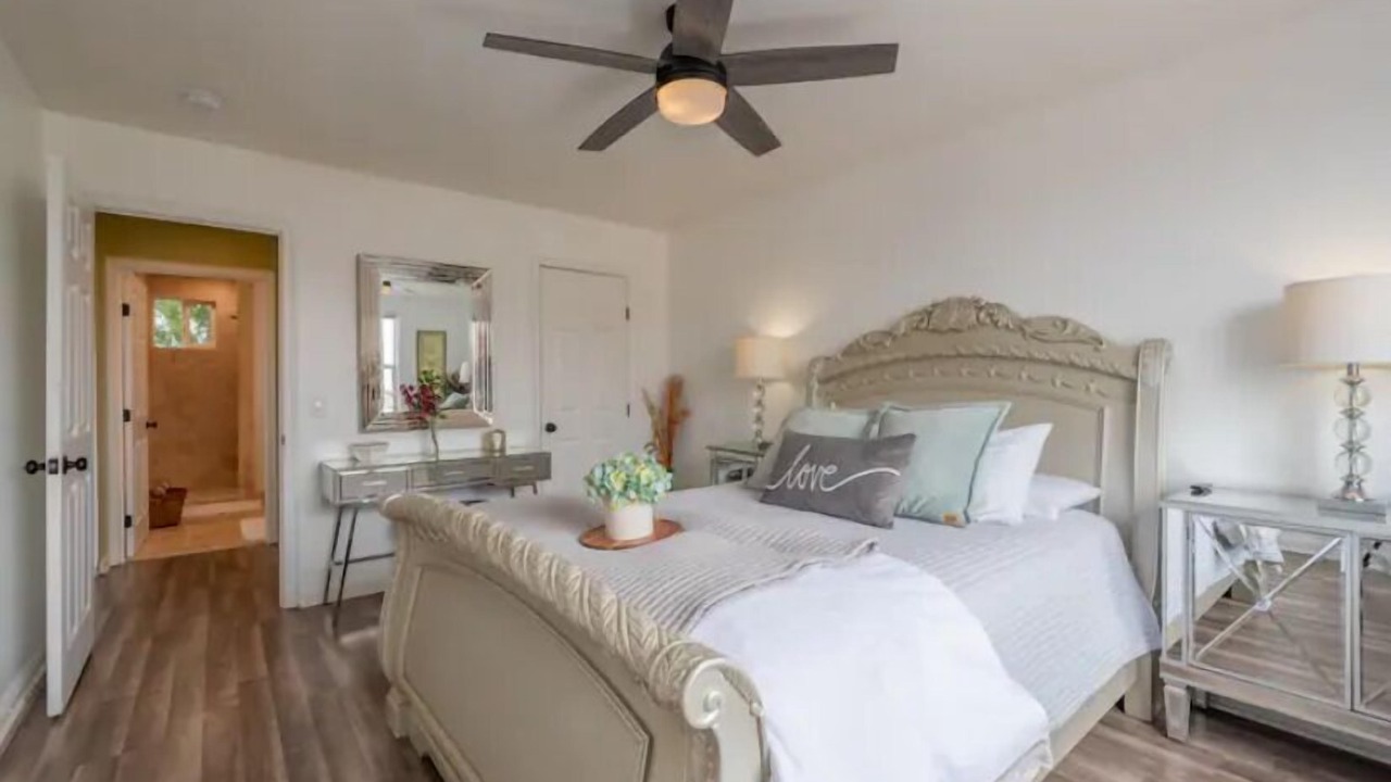 Photo of Bedroom in Elkhorn