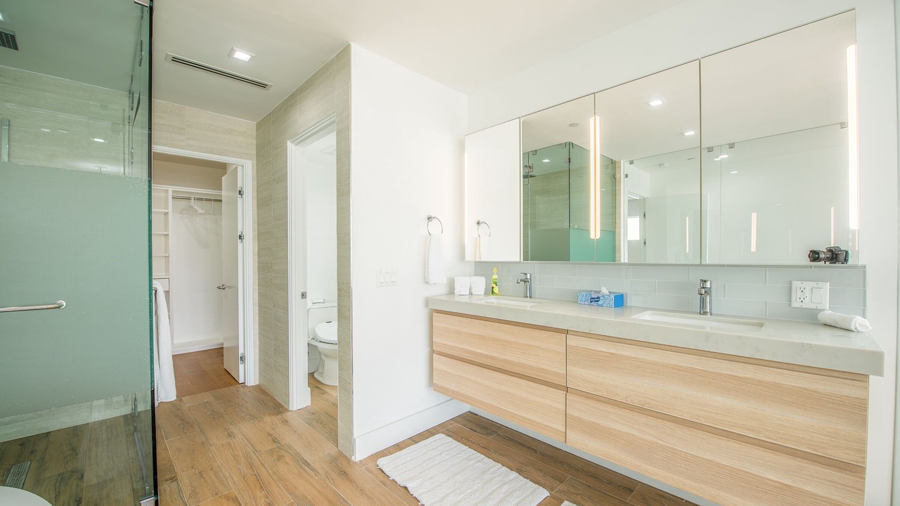 Photo of Bathroom in Hermosa Beach