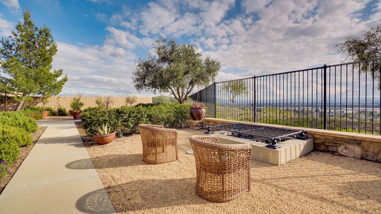 Photo of Patio Balcony in Arrowhead Farms