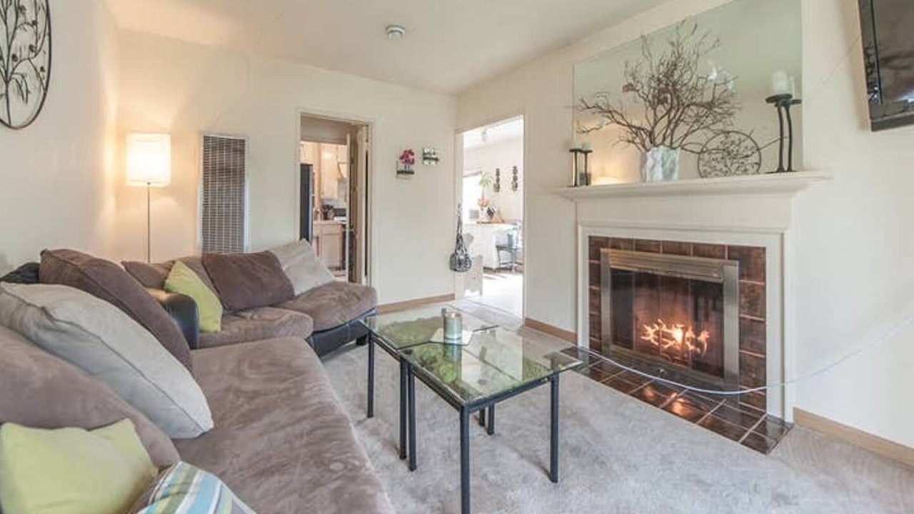 Photo of Livingroom in Los Angeles