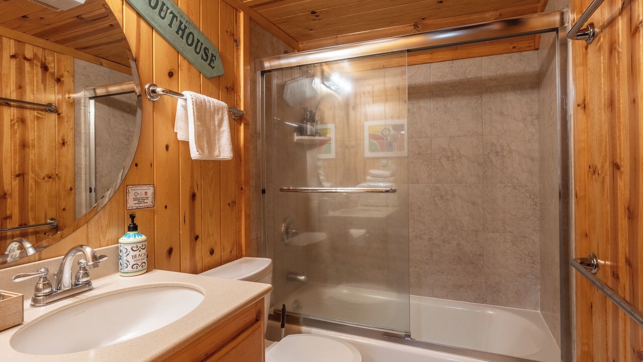 Photo of Bathroom in Mammoth Lakes