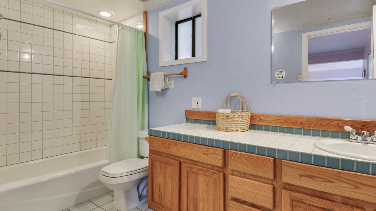 Photo of Bathroom in Jenner