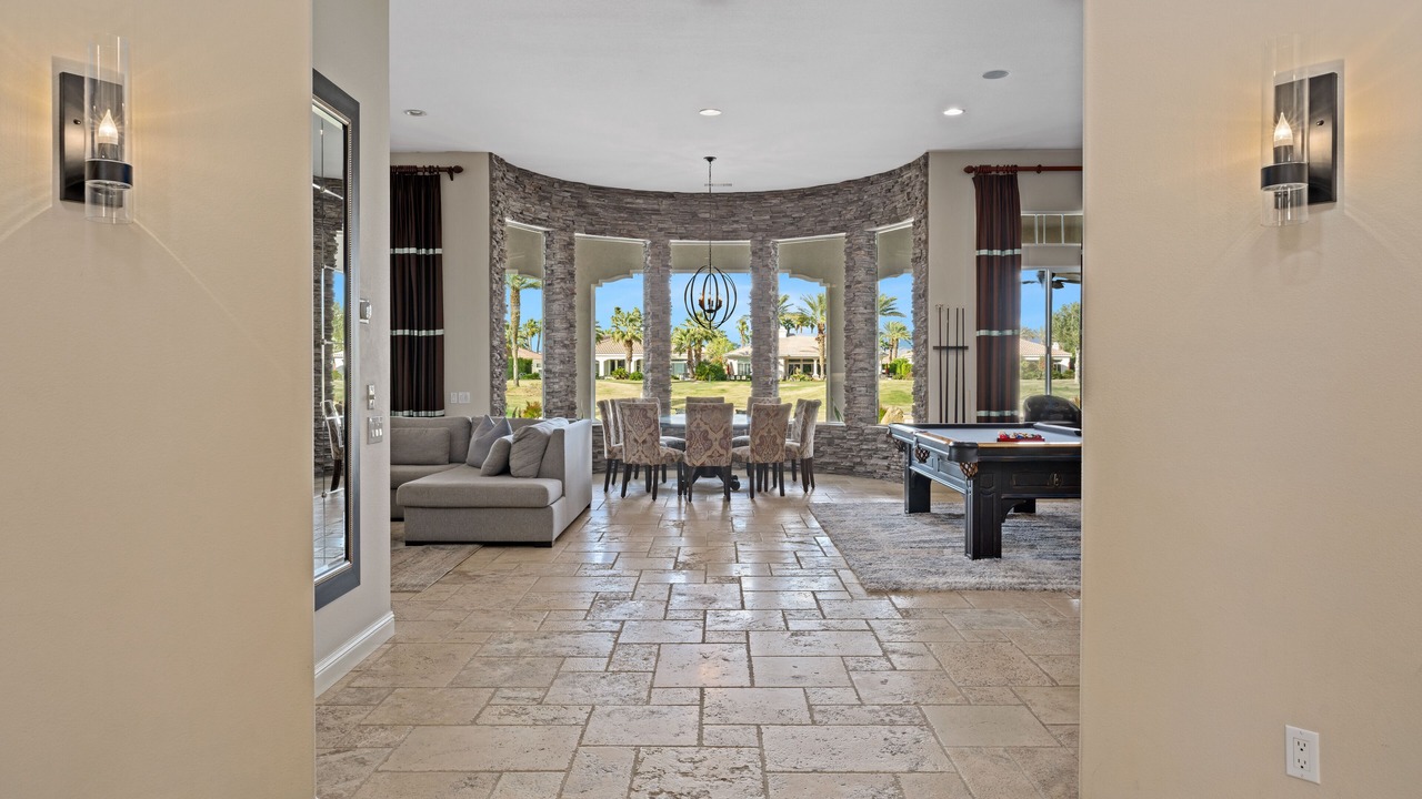 Photo of Bedroom in La Quinta