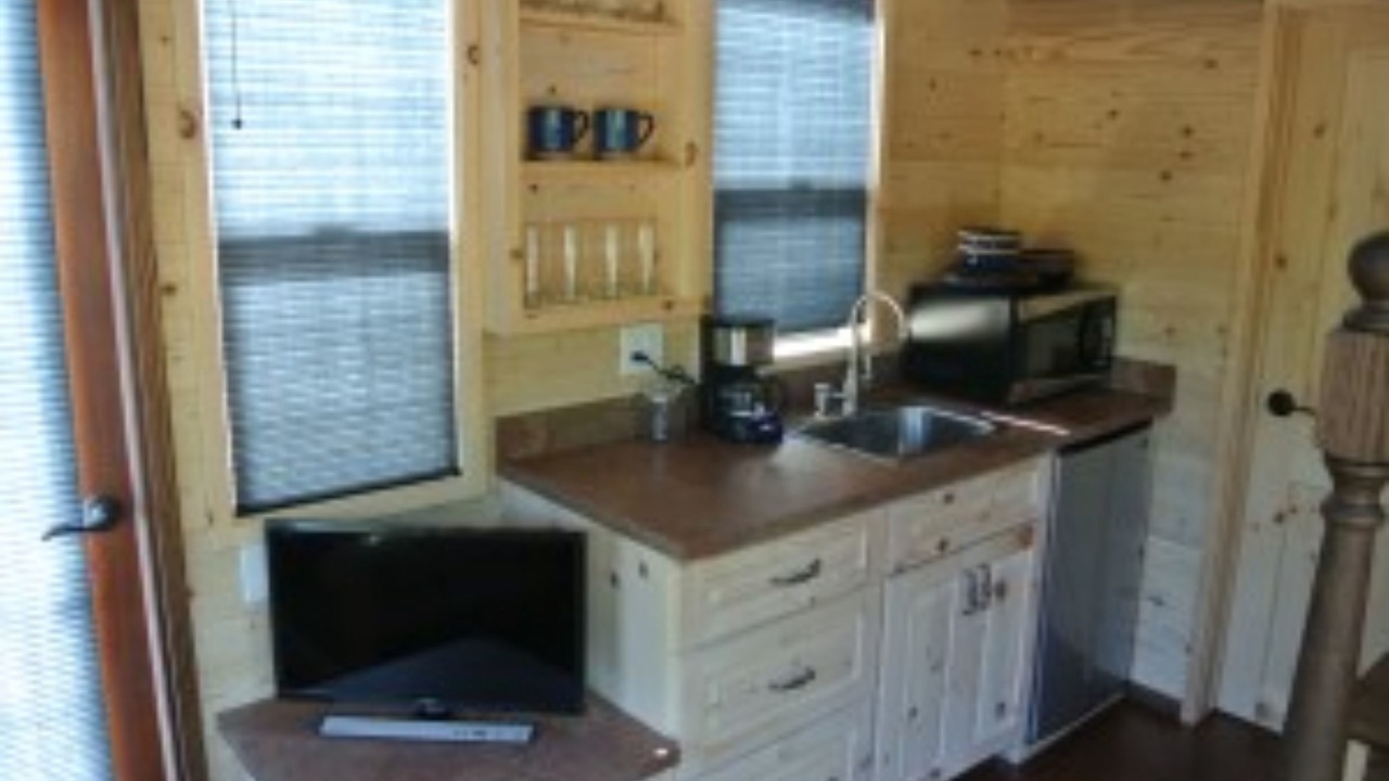 Photo of Kitchen in Rainbow CDP