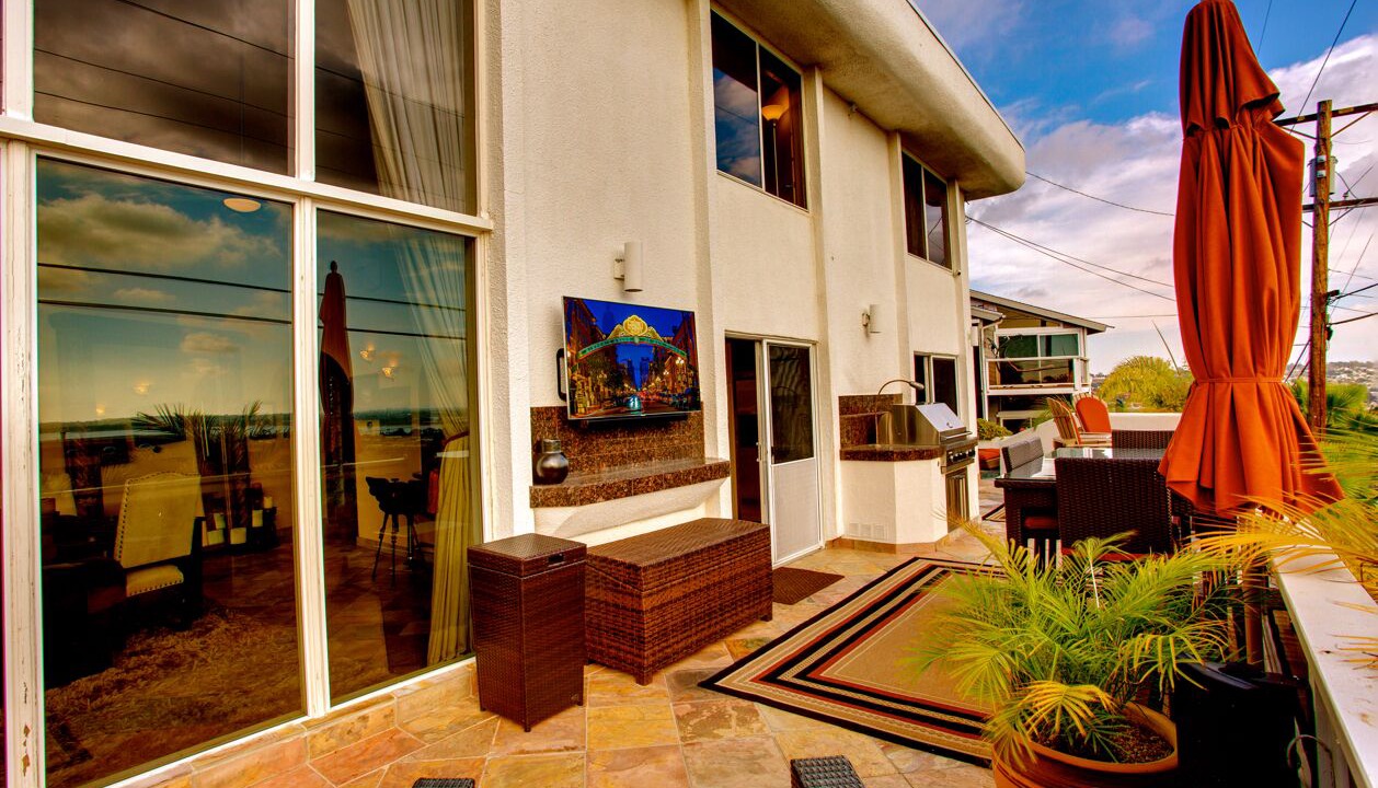 Photo of Patio Balcony in North Pacific Beach