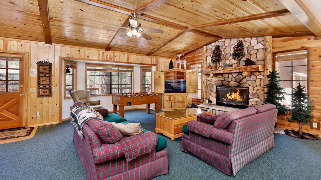Photo of Livingroom in Fox Farm