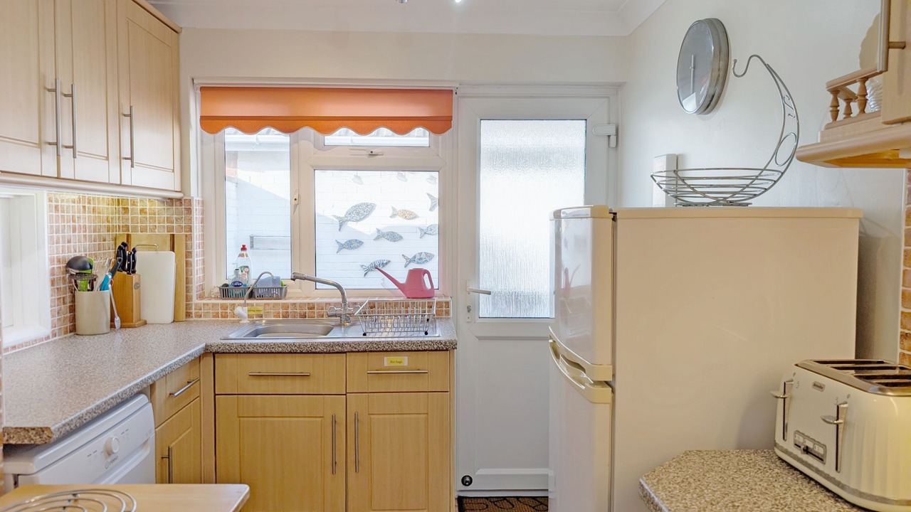 Photo of Kitchen in East Wittering
