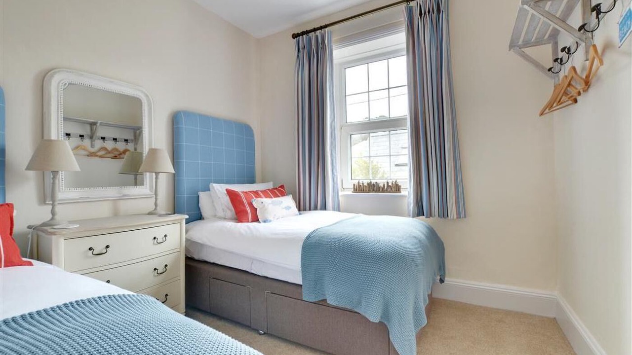 Photo of Bedroom in Mortehoe
