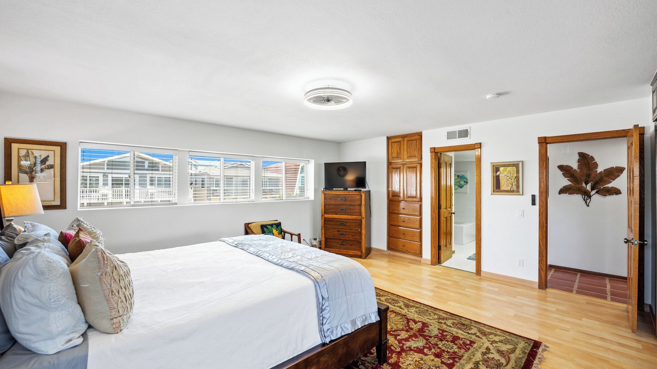 Photo of Bedroom in Hollywood Beach