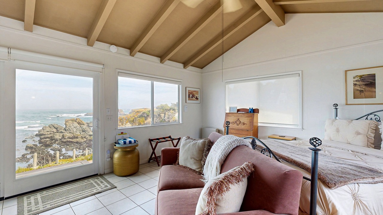 Photo of Bedroom in Fort Bragg