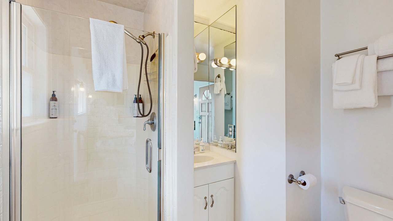 Photo of Bathroom in Fort Bragg