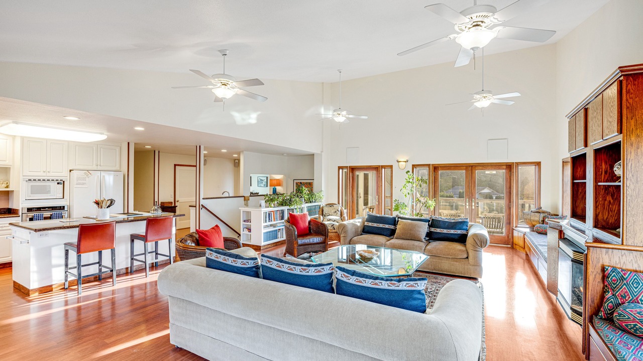 Photo of Livingroom in Fort Bragg