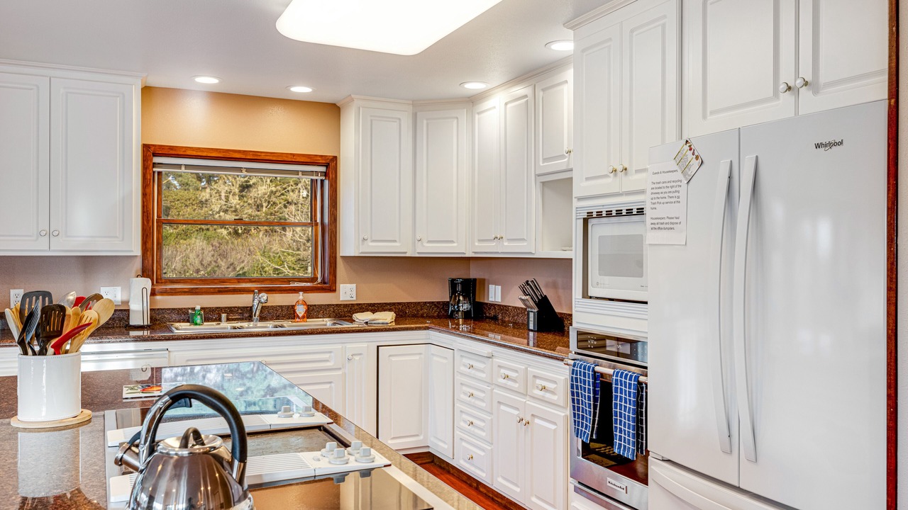 Photo of Kitchen in Fort Bragg