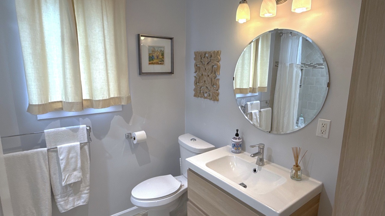 Photo of Bathroom in North Central