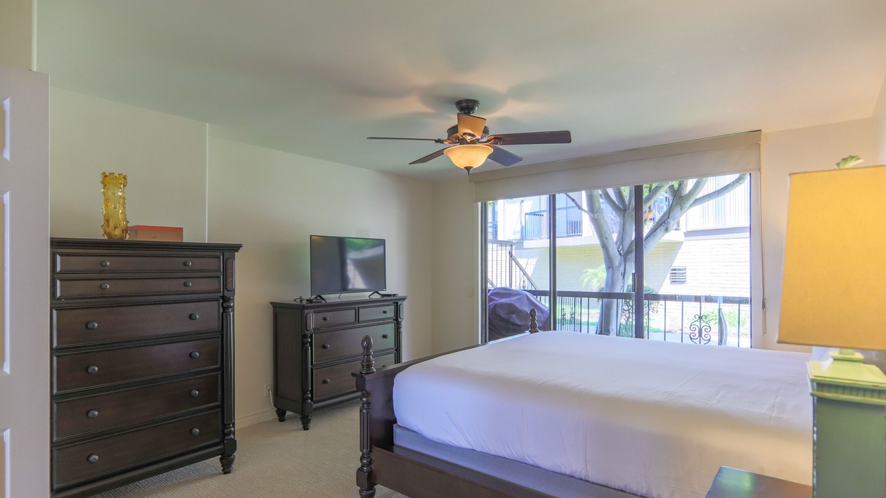 Photo of Bedroom in Solana Beach