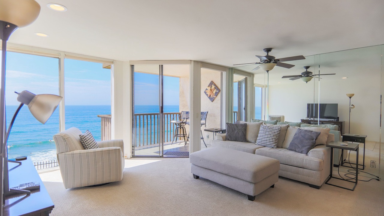Photo of Livingroom in Solana Beach