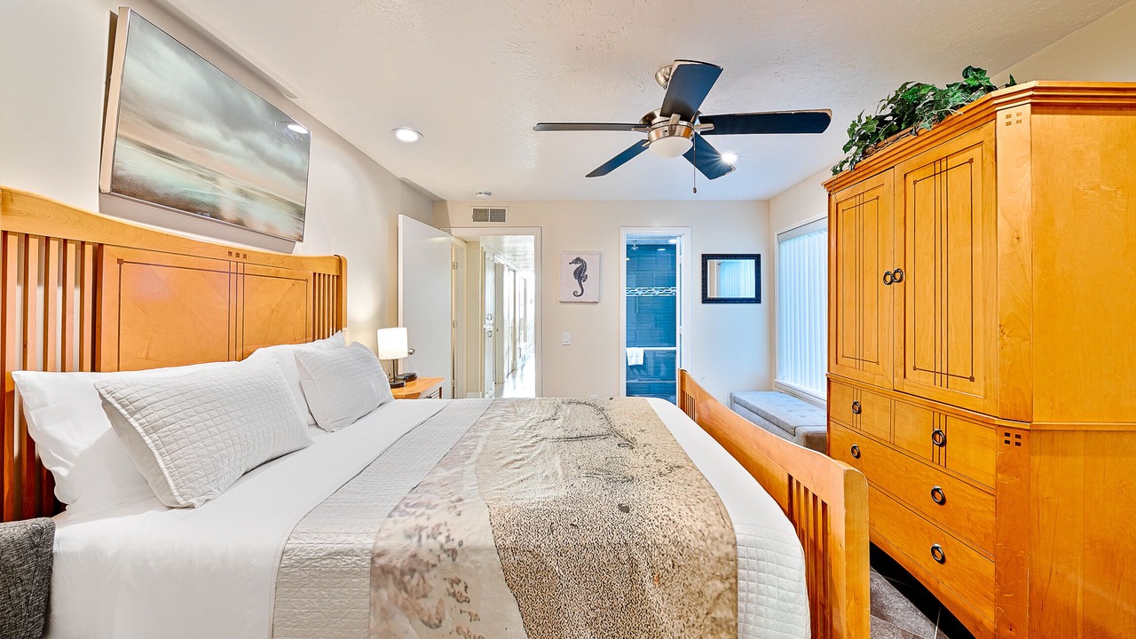 Photo of Bedroom in Central Mission Beach