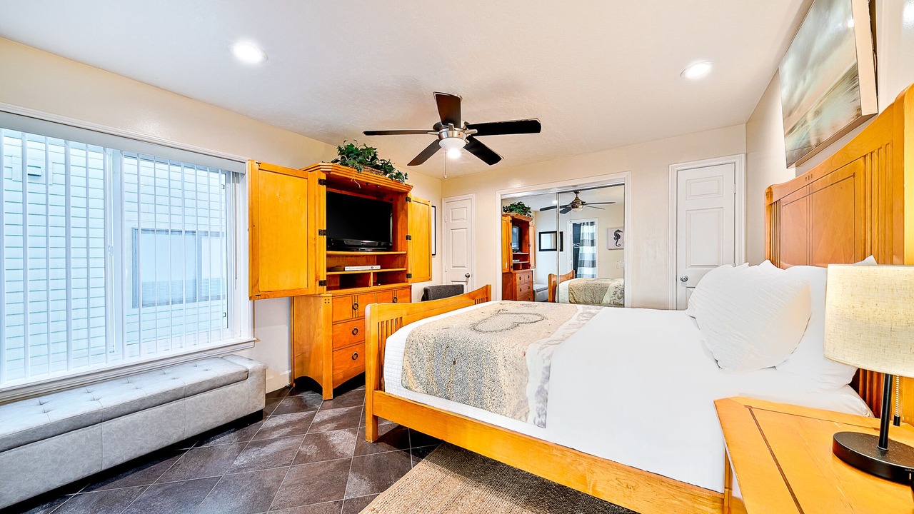 Photo of Bedroom in Central Mission Beach