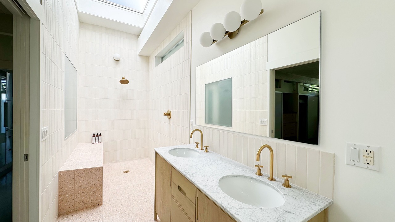 Photo of Bathroom in Twin Palms