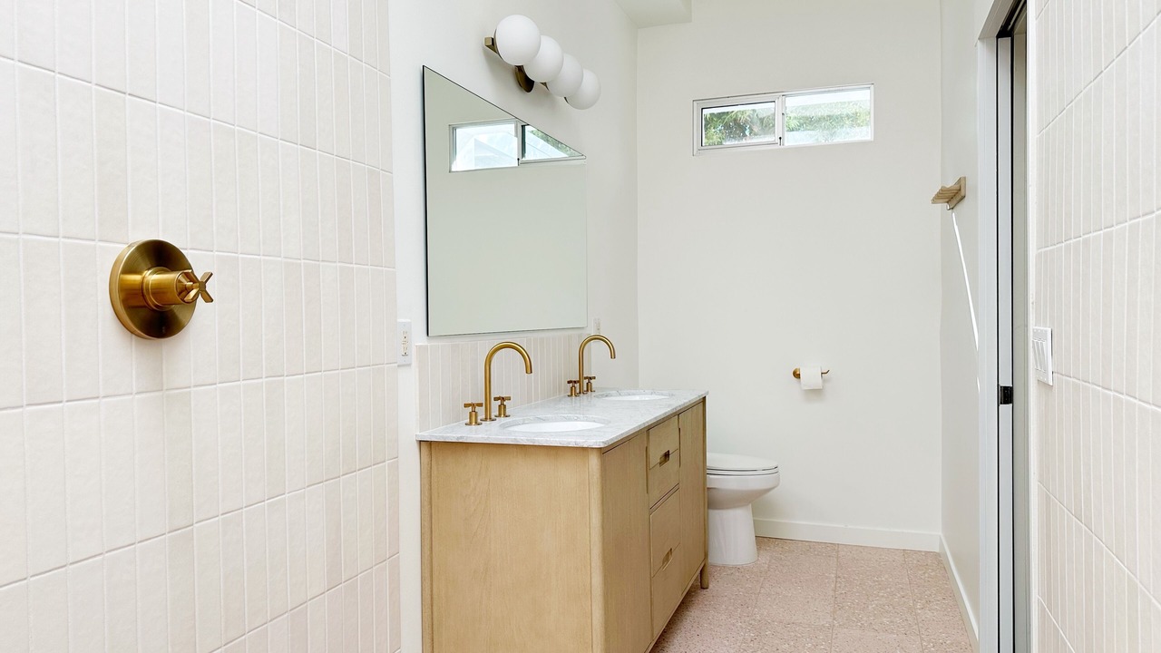 Photo of Bathroom in Twin Palms