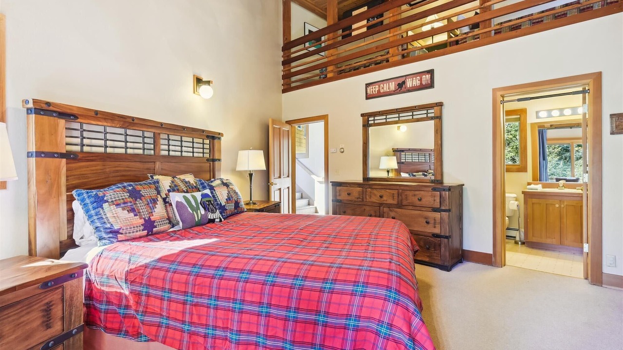 Photo of Bedroom in Alpine Meadows