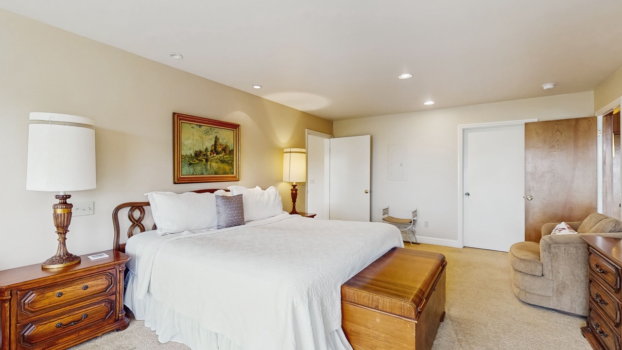 Photo of Bedroom in Fort Bragg