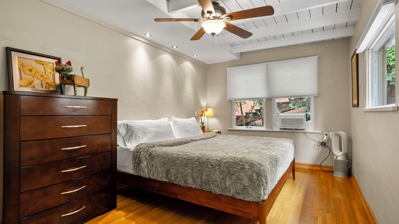 Photo of Bedroom in Middletown