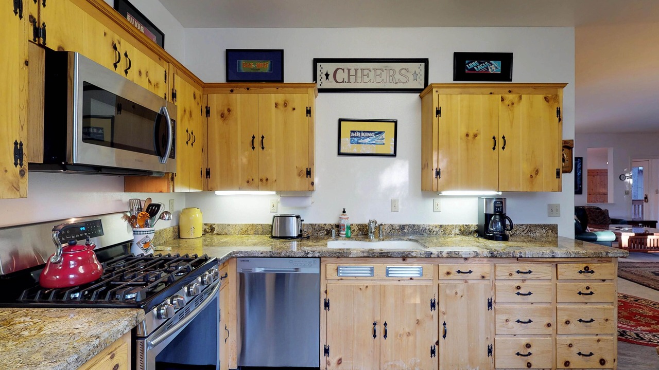 Photo of Kitchen in Big Creek