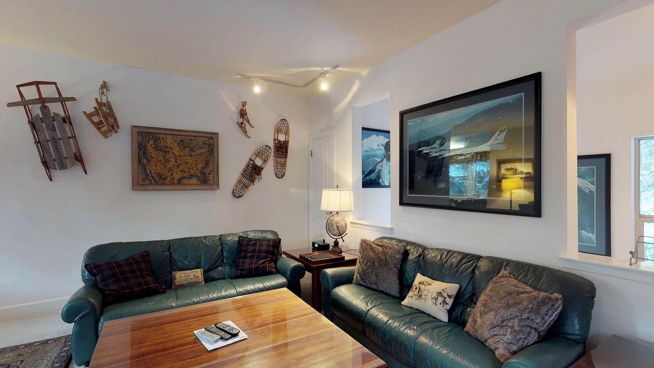 Photo of Livingroom in Big Creek