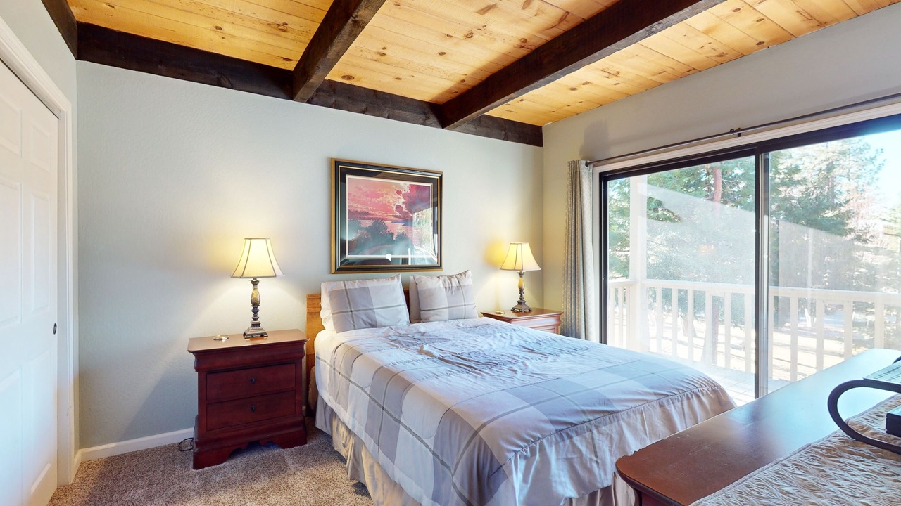 Photo of Bedroom in Kings Beach