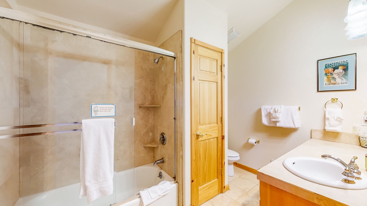 Photo of Bathroom in Truckee
