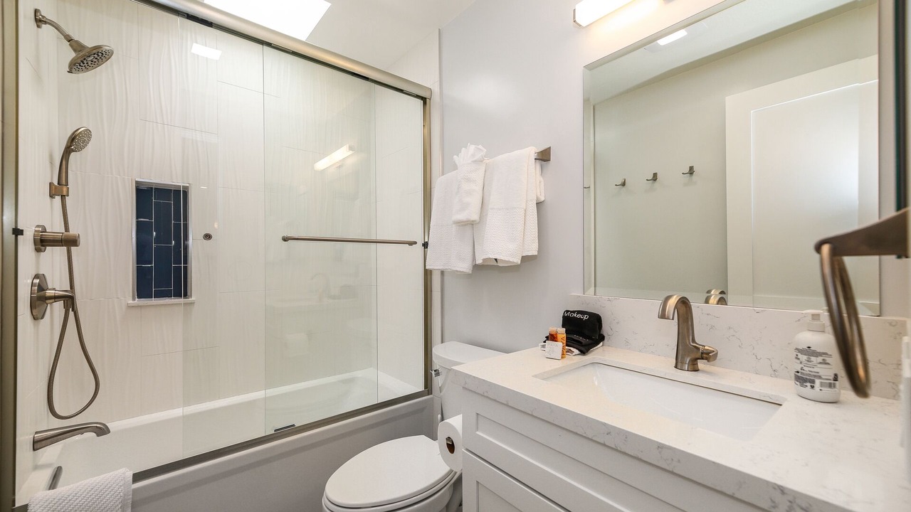 Photo of Bathroom in Oceanside