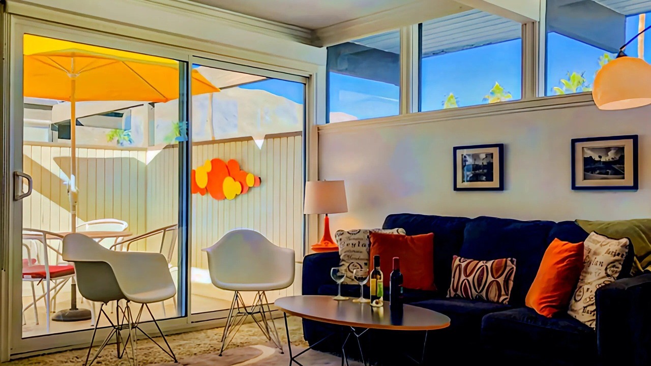 Photo of Livingroom in Deepwell Estates
