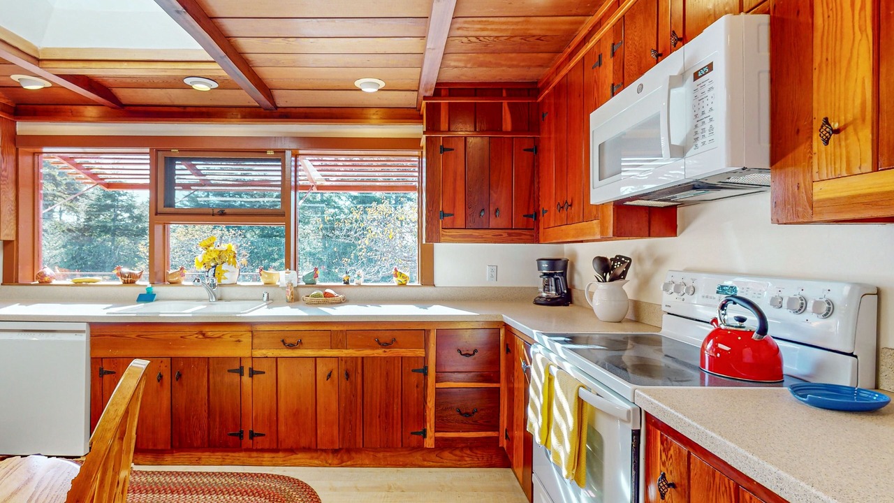 Photo of Kitchen in Mendocino