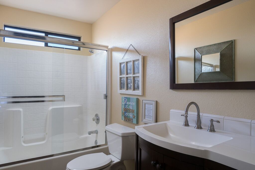 Photo of Bathroom in Seaside