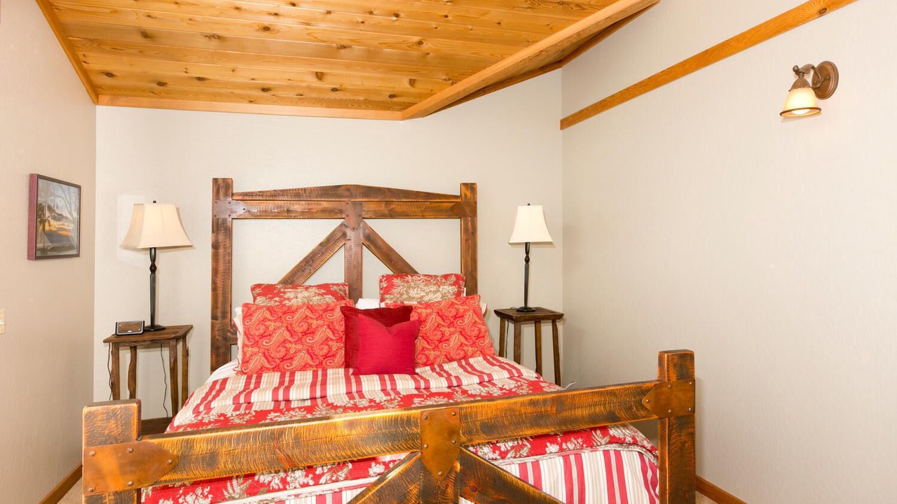 Photo of Bedroom in Olympic Valley