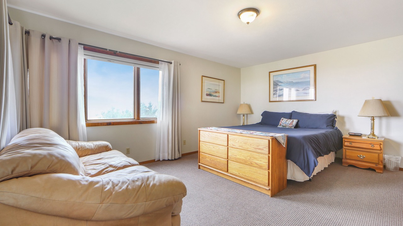 Photo of Bedroom in Fort Bragg